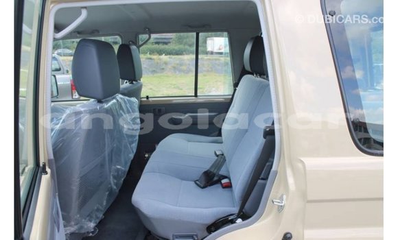 Buy Import Toyota Land Cruiser Beige Car in Import - Dubai in Bengo Province Buy Import Toyota Land Cruiser Beige Car in Import - Dubai in Bengo Province