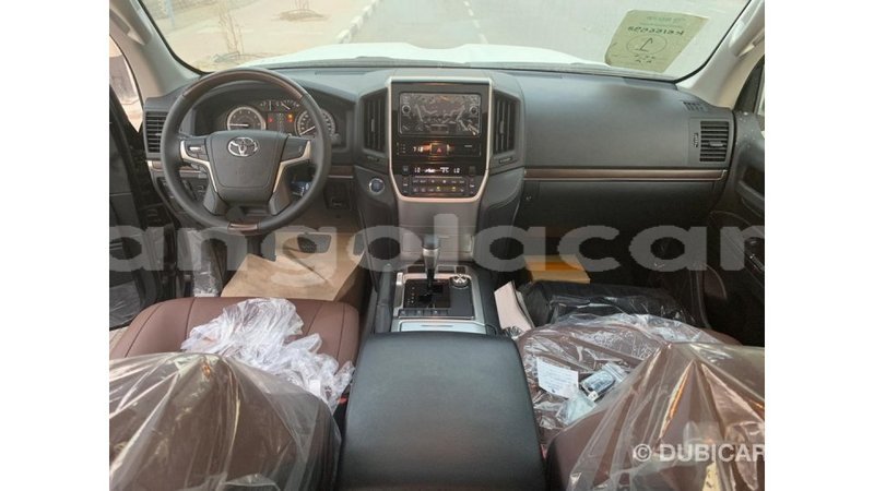 Big with watermark toyota land cruiser bengo province import dubai 6177