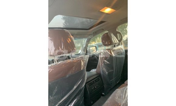 Acheter Import Voiture Toyota Land Cruiser Noir à Import - Dubai, Province de Bengo Acheter Import Voiture Toyota Land Cruiser Noir à Import - Dubai, Province de Bengo