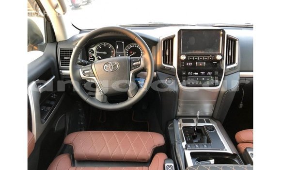 Buy Import Toyota Land Cruiser Black Car in Import - Dubai in Bengo Province Buy Import Toyota Land Cruiser Black Car in Import - Dubai in Bengo Province