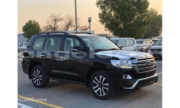 Buy Import Toyota Land Cruiser Black Car in Import - Dubai in Bengo Province Buy Import Toyota Land Cruiser Black Car in Import - Dubai in Bengo Province