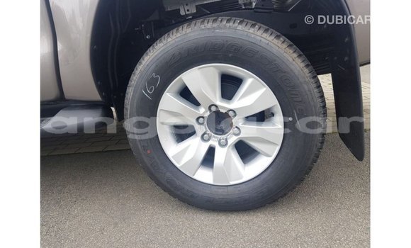 Buy Import Toyota Hilux Brown Car in Import - Dubai in Bengo Province Buy Import Toyota Hilux Brown Car in Import - Dubai in Bengo Province