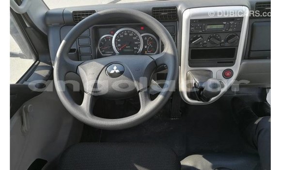 Acheter Import Voiture Mitsubishi i Blanc à Import - Dubai, Province de Bengo Acheter Import Voiture Mitsubishi i Blanc à Import - Dubai, Province de Bengo