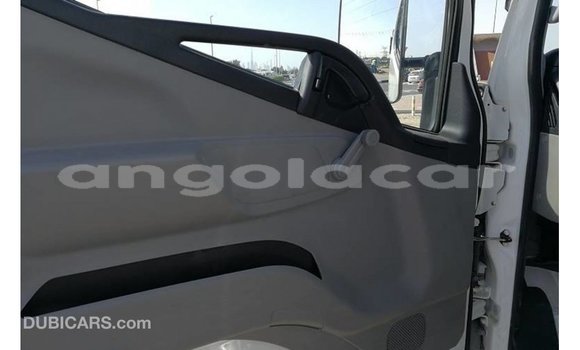 Buy Import Mitsubishi Carisma White Car in Import - Dubai in Bengo Province Buy Import Mitsubishi Carisma White Car in Import - Dubai in Bengo Province
