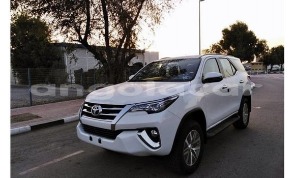 Buy Import Toyota Fortuner White Car in Import - Dubai in Bengo Province Buy Import Toyota Fortuner White Car in Import - Dubai in Bengo Province