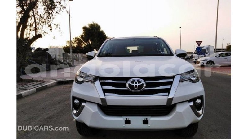 Big with watermark toyota fortuner bengo province import dubai 6185