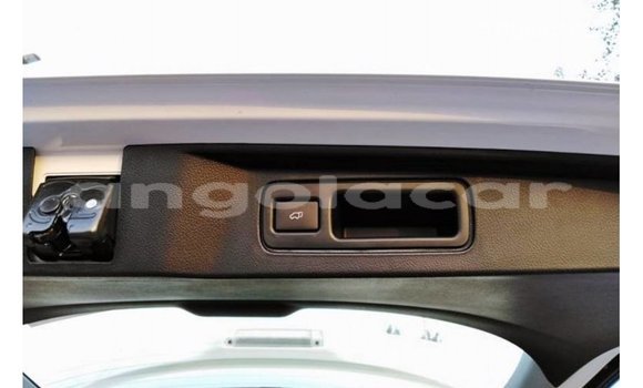 Buy Import Toyota Fortuner White Car in Import - Dubai in Bengo Province Buy Import Toyota Fortuner White Car in Import - Dubai in Bengo Province