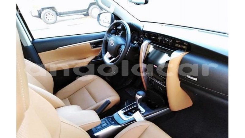 Big with watermark toyota fortuner bengo province import dubai 6185