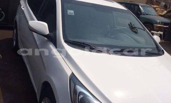 Buy Used Hyundai Accent White Car in Luanda in Luanda Province Buy Used Hyundai Accent White Car in Luanda in Luanda Province