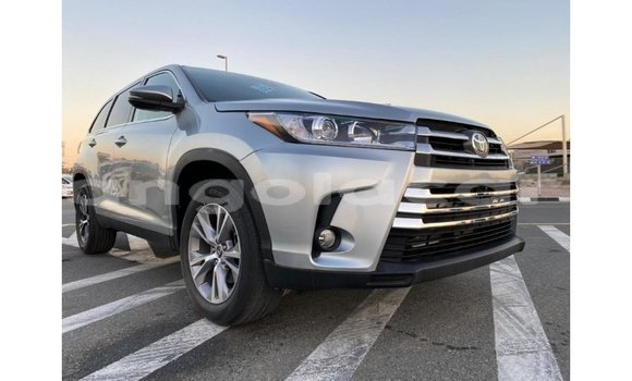 Comprar Importar Toyota Highlander Outro Carro em Import - Dubai em Bengo Province Comprar Importar Toyota Highlander Outro Carro em Import - Dubai em Bengo Province