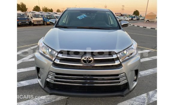 Comprar Importar Toyota Highlander Outro Carro em Import - Dubai em Bengo Province Comprar Importar Toyota Highlander Outro Carro em Import - Dubai em Bengo Province