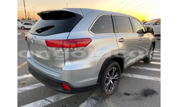 Comprar Importar Toyota Highlander Outro Carro em Import - Dubai em Bengo Province Comprar Importar Toyota Highlander Outro Carro em Import - Dubai em Bengo Province