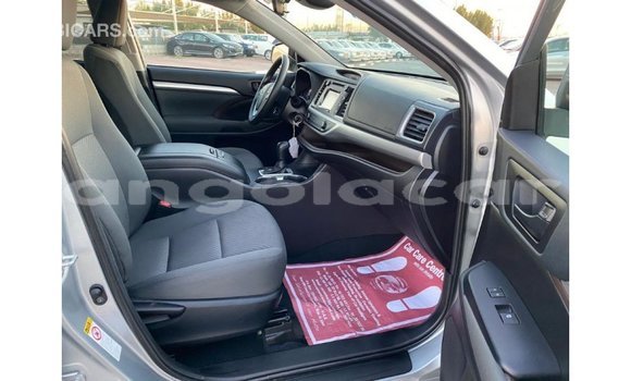 Comprar Importar Toyota Highlander Outro Carro em Import - Dubai em Bengo Province Comprar Importar Toyota Highlander Outro Carro em Import - Dubai em Bengo Province