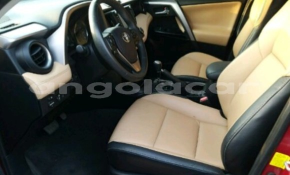 Acheter Occasion Voiture Toyota RAV4 Rouge à Luanda, Province de Luanda Acheter Occasion Voiture Toyota RAV4 Rouge à Luanda, Province de Luanda