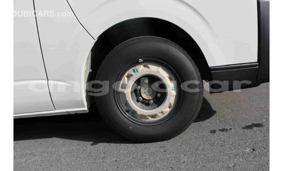 Acheter Import Voiture Toyota Hiace Blanc à Import - Dubai, Province de Bengo Acheter Import Voiture Toyota Hiace Blanc à Import - Dubai, Province de Bengo