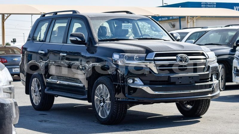 Big with watermark toyota land cruiser bengo province import dubai 6245
