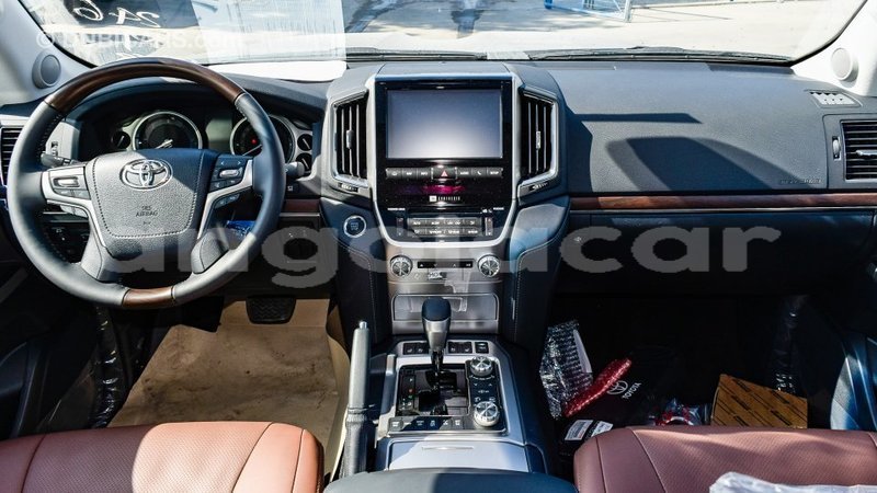 Big with watermark toyota land cruiser bengo province import dubai 6245