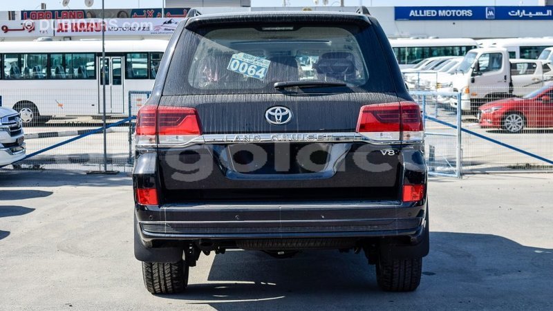 Big with watermark toyota land cruiser bengo province import dubai 6245