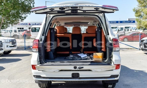 Comprar Importar Toyota Land Cruiser Branco Carro em Import - Dubai em Bengo Province Comprar Importar Toyota Land Cruiser Branco Carro em Import - Dubai em Bengo Province