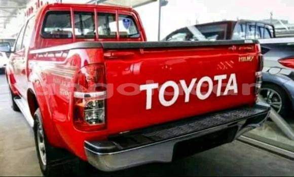 Acheter Occasion Voiture Toyota Hilux Rouge à Luanda, Province de Luanda Acheter Occasion Voiture Toyota Hilux Rouge à Luanda, Province de Luanda
