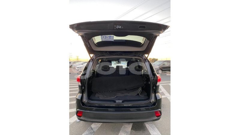 Big with watermark toyota highlander bengo province import dubai 6253