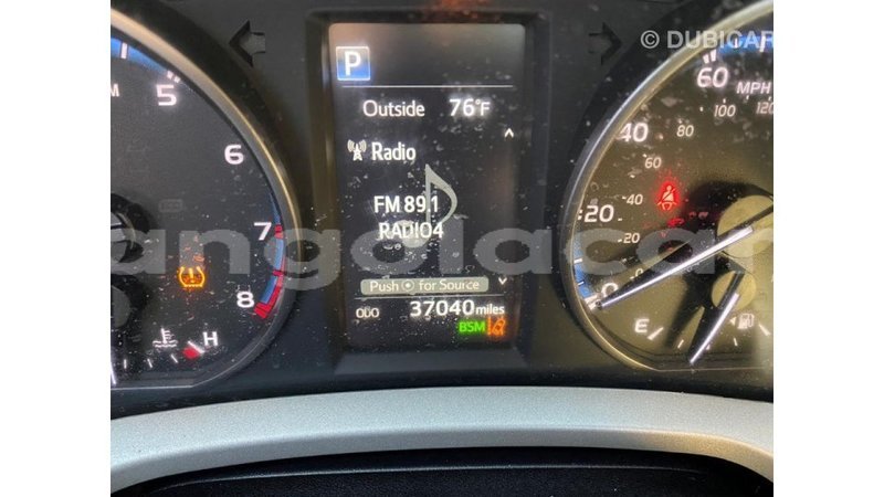 Big with watermark toyota highlander bengo province import dubai 6253