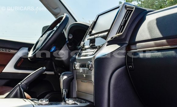 Buy Import Toyota Land Cruiser Black Car in Import - Dubai in Bengo Province Buy Import Toyota Land Cruiser Black Car in Import - Dubai in Bengo Province