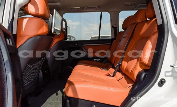 Comprar Importar Toyota Land Cruiser Branco Carro em Import - Dubai em Bengo Province Comprar Importar Toyota Land Cruiser Branco Carro em Import - Dubai em Bengo Province