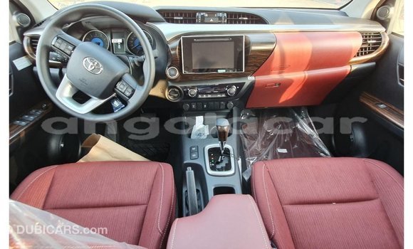 Comprar Importar Toyota Hilux Branco Carro em Import - Dubai em Bengo Province Comprar Importar Toyota Hilux Branco Carro em Import - Dubai em Bengo Province