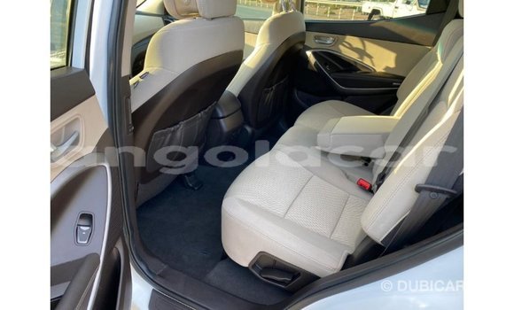Comprar Importar Hyundai Santa Fe Branco Carro em Import - Dubai em Bengo Province Comprar Importar Hyundai Santa Fe Branco Carro em Import - Dubai em Bengo Province