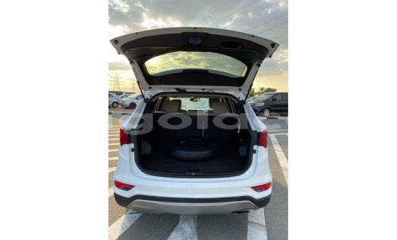 Comprar Importar Hyundai Santa Fe Branco Carro em Import - Dubai em Bengo Province Comprar Importar Hyundai Santa Fe Branco Carro em Import - Dubai em Bengo Province