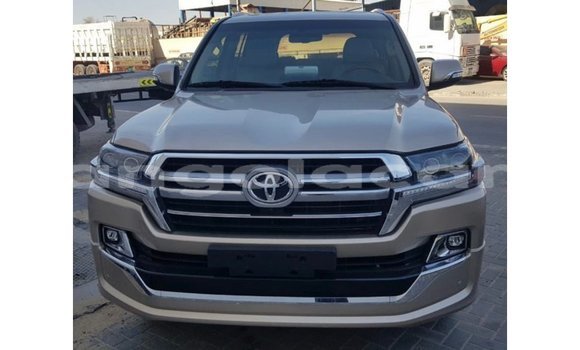 Comprar Importar Toyota Land Cruiser Outro Carro em Import - Dubai em Bengo Province Comprar Importar Toyota Land Cruiser Outro Carro em Import - Dubai em Bengo Province