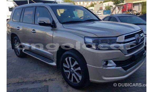 Comprar Importar Toyota Land Cruiser Outro Carro em Import - Dubai em Bengo Province Comprar Importar Toyota Land Cruiser Outro Carro em Import - Dubai em Bengo Province