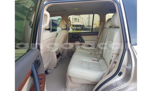 Comprar Importar Toyota Land Cruiser Outro Carro em Import - Dubai em Bengo Province Comprar Importar Toyota Land Cruiser Outro Carro em Import - Dubai em Bengo Province