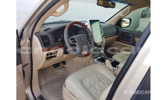 Comprar Importar Toyota Land Cruiser Outro Carro em Import - Dubai em Bengo Province Comprar Importar Toyota Land Cruiser Outro Carro em Import - Dubai em Bengo Province