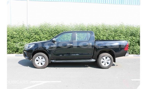 Acheter Import Voiture Toyota Hilux Noir à Import - Dubai, Province de Bengo Acheter Import Voiture Toyota Hilux Noir à Import - Dubai, Province de Bengo