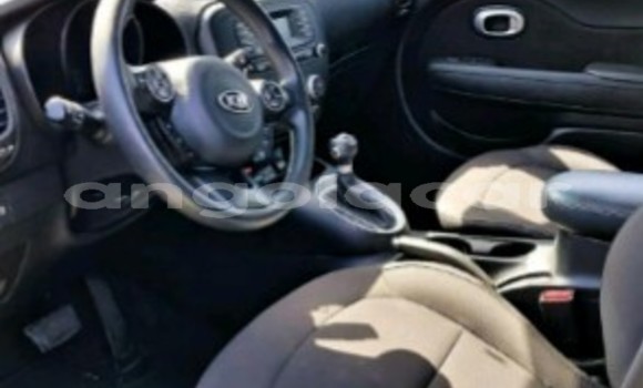 Comprar Usado Kia Soul Verde Carro em Luanda em Luanda Province Comprar Usado Kia Soul Verde Carro em Luanda em Luanda Province