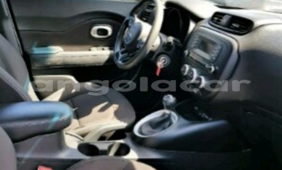 Comprar Usado Kia Soul Verde Carro em Luanda em Luanda Province Comprar Usado Kia Soul Verde Carro em Luanda em Luanda Province