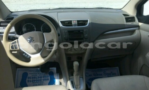 Acheter Occasion Voiture Suzuki Ertiga Blanc à Luanda, Province de Luanda Acheter Occasion Voiture Suzuki Ertiga Blanc à Luanda, Province de Luanda