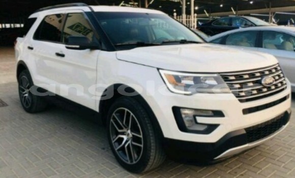Acheter Occasion Voiture Ford Explorer Blanc à Luanda, Province de Luanda Acheter Occasion Voiture Ford Explorer Blanc à Luanda, Province de Luanda