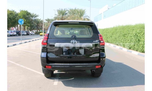 Acheter Import Voiture Toyota Prado Noir à Import - Dubai, Province de Bengo Acheter Import Voiture Toyota Prado Noir à Import - Dubai, Province de Bengo