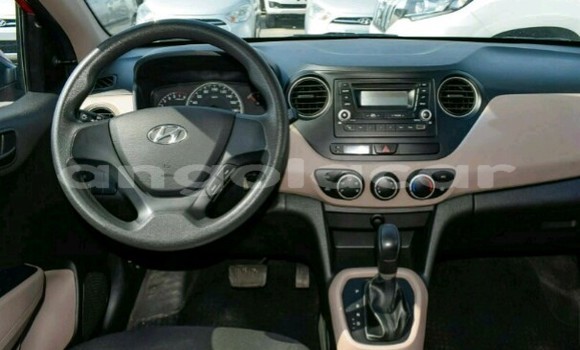 Acheter Occasion Voiture Hyundai i10 Rouge à Luanda, Province de Luanda Acheter Occasion Voiture Hyundai i10 Rouge à Luanda, Province de Luanda