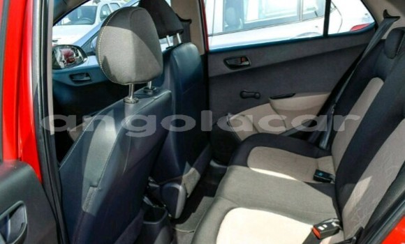 Acheter Occasion Voiture Hyundai i10 Rouge à Luanda, Province de Luanda Acheter Occasion Voiture Hyundai i10 Rouge à Luanda, Province de Luanda