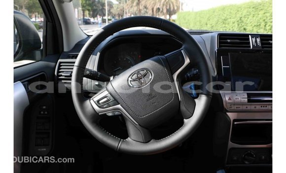 Comprar Importar Toyota Prado Branco Carro em Import - Dubai em Bengo Province Comprar Importar Toyota Prado Branco Carro em Import - Dubai em Bengo Province
