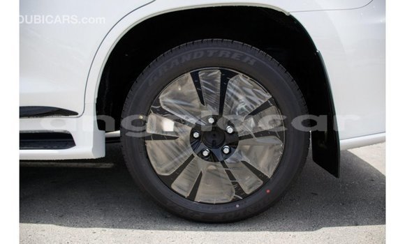 Buy Import Lexus LX White Car in Import - Dubai in Bengo Province Buy Import Lexus LX White Car in Import - Dubai in Bengo Province