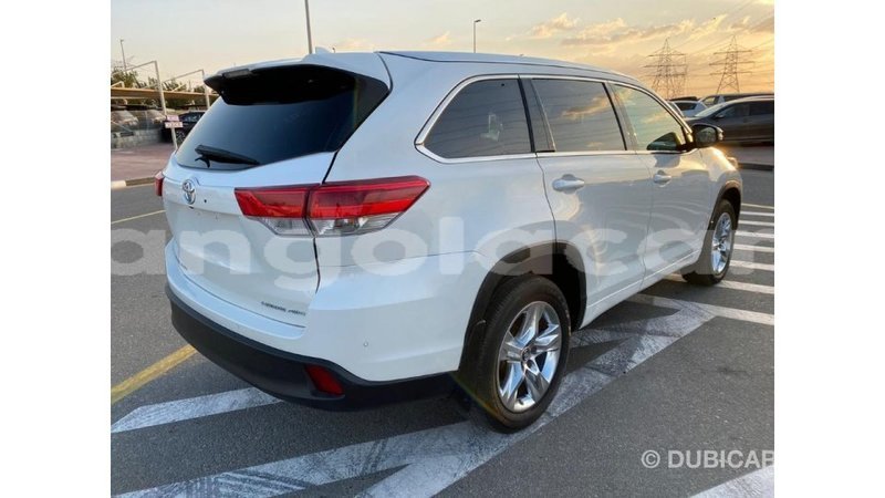 Big with watermark toyota highlander bengo province import dubai 6339