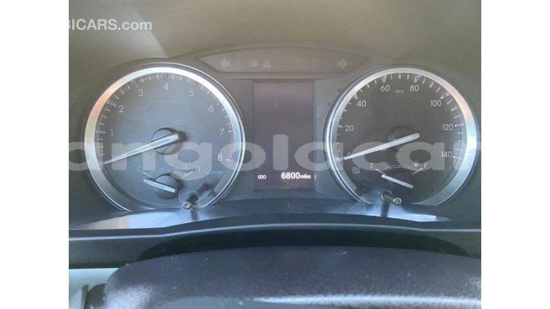 Big with watermark toyota highlander bengo province import dubai 6339