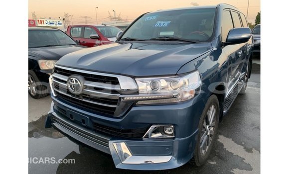 Comprar Importar Toyota Land Cruiser Azul Carro em Import - Dubai em Bengo Province Comprar Importar Toyota Land Cruiser Azul Carro em Import - Dubai em Bengo Province