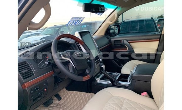 Comprar Importar Toyota Land Cruiser Azul Carro em Import - Dubai em Bengo Province Comprar Importar Toyota Land Cruiser Azul Carro em Import - Dubai em Bengo Province