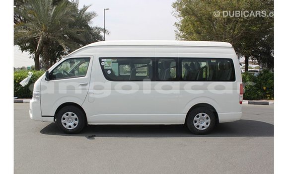 Acheter Import Voiture Toyota Hiace Blanc à Import - Dubai, Province de Bengo Acheter Import Voiture Toyota Hiace Blanc à Import - Dubai, Province de Bengo